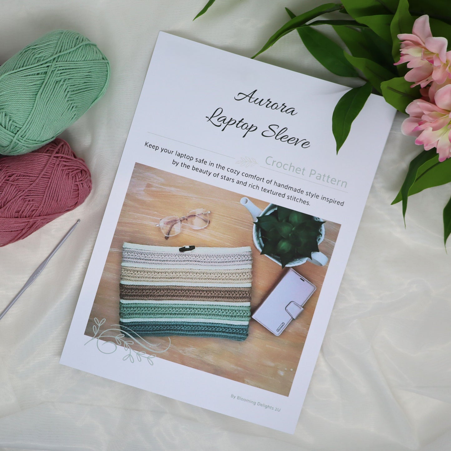 Aurora Laptop Sleeve Crochet Pattern (Digital PDF Download)