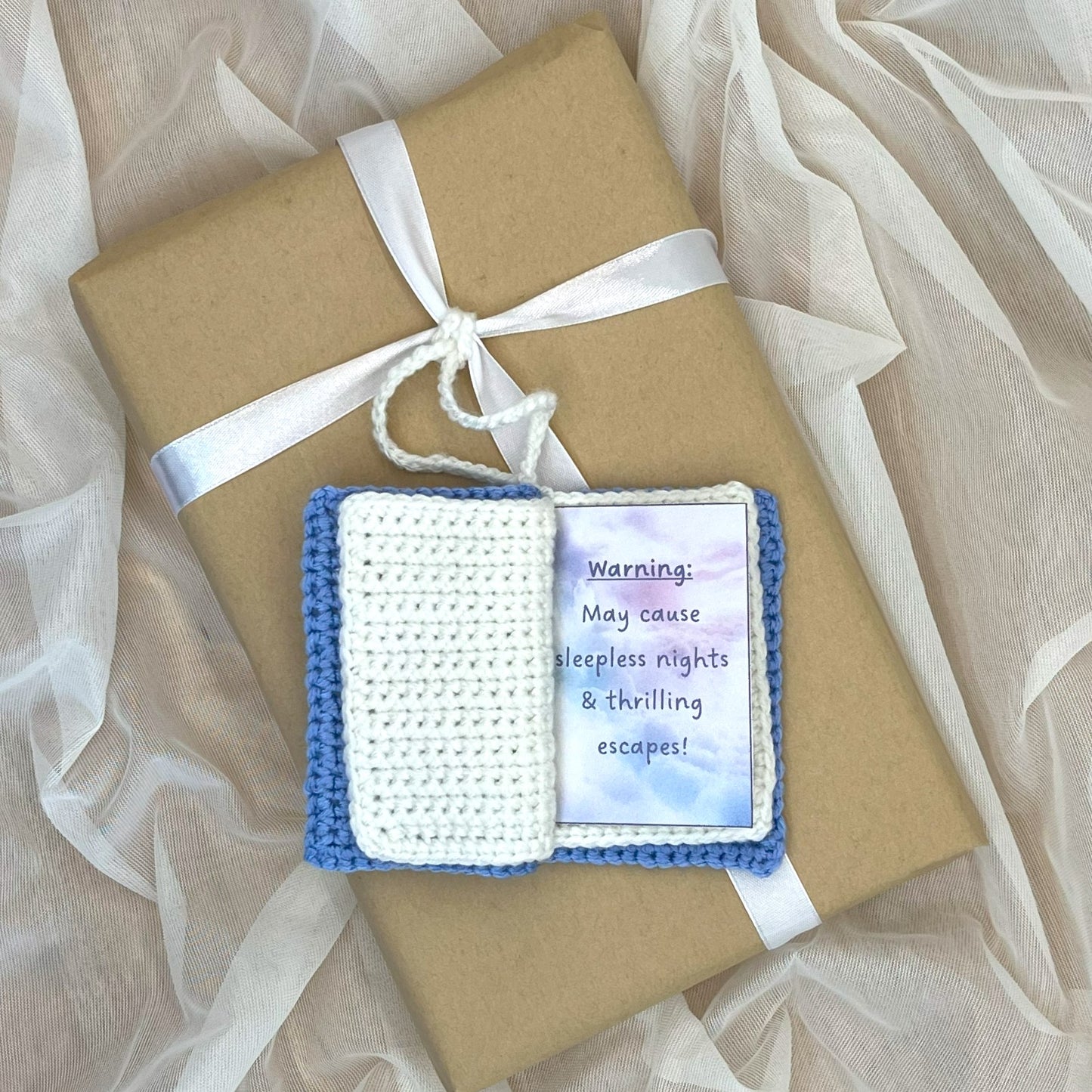 Book Lovers Gift Tag Crochet Pattern (Digital PDF Download)