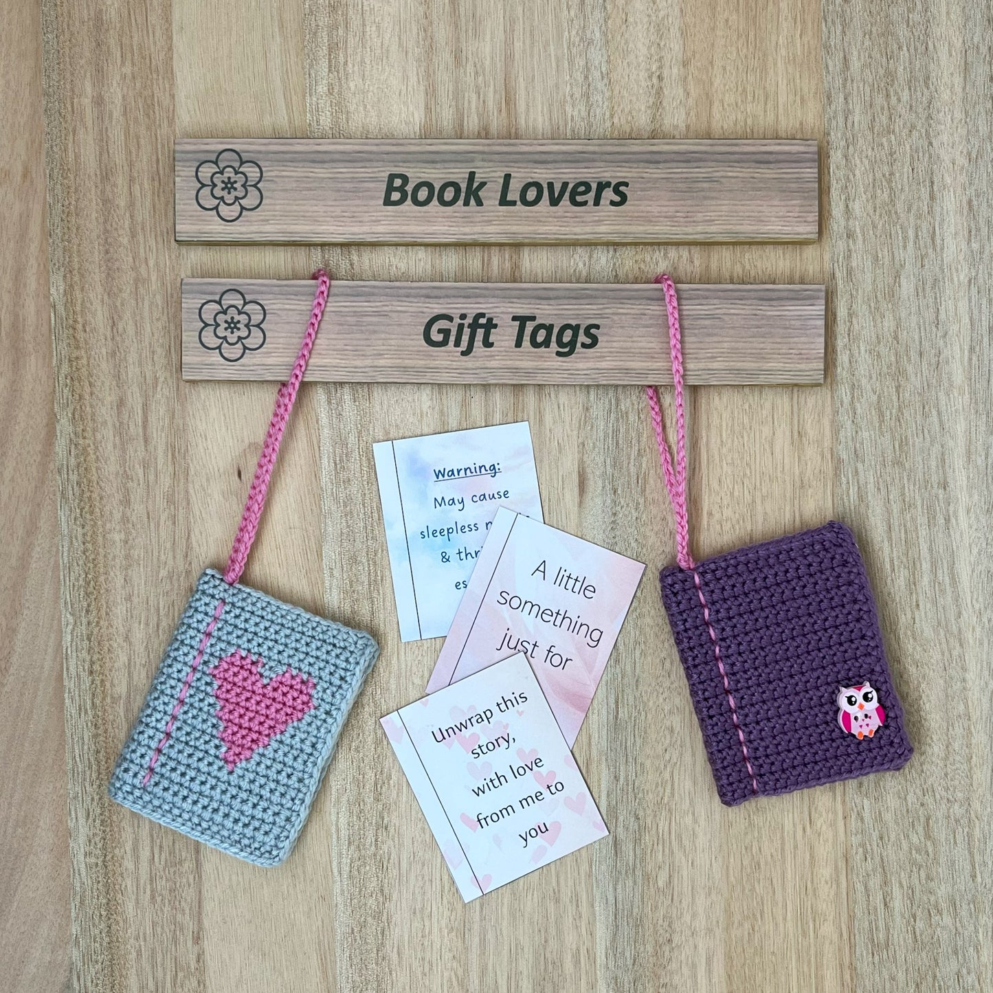 Book Lovers Gift Tag Crochet Pattern (Digital PDF Download)